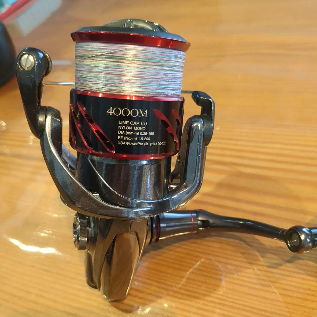 SHIMANO STRADIC CI4+ 4000M スピニングリール