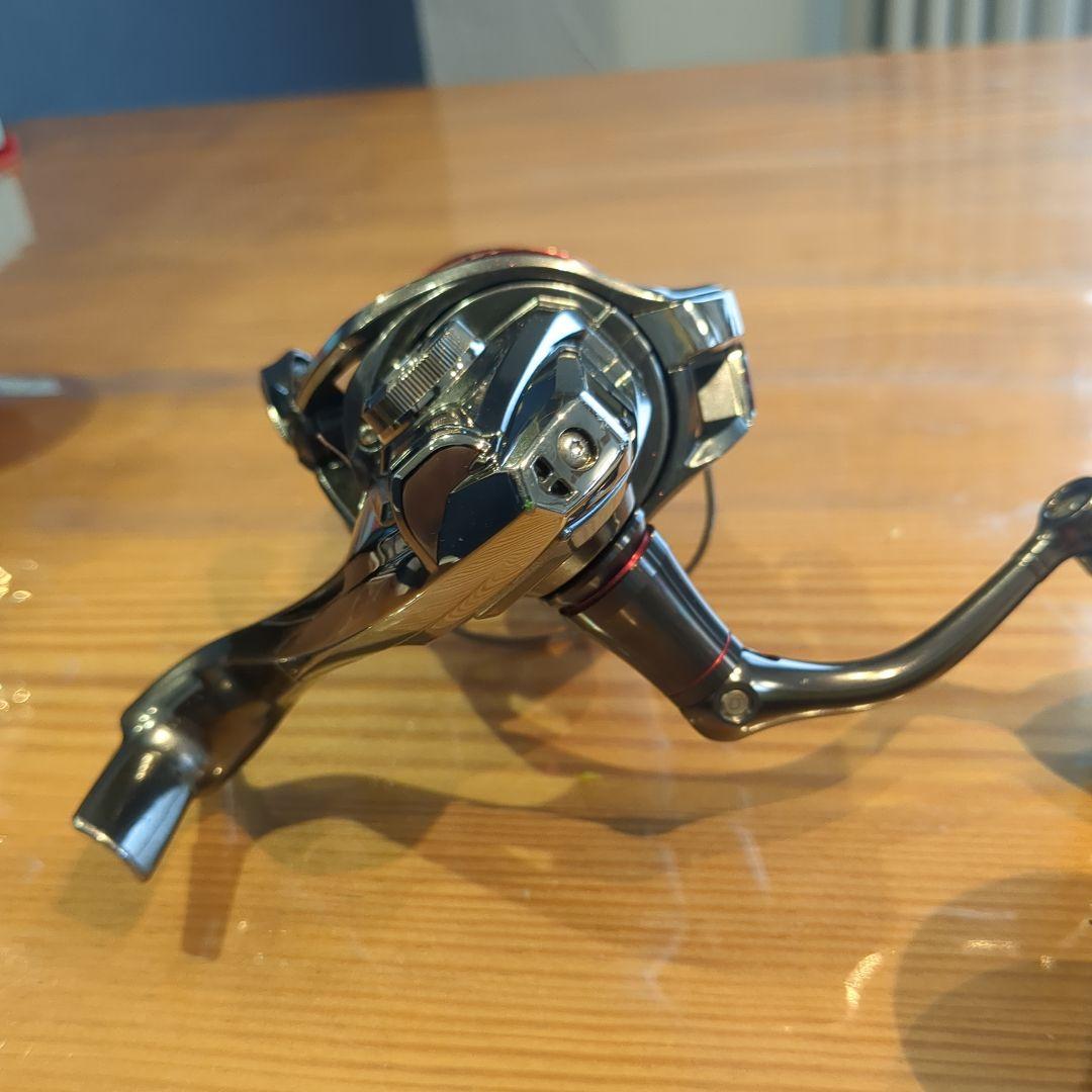 SHIMANO STRADIC CI4+ 4000M スピニングリール