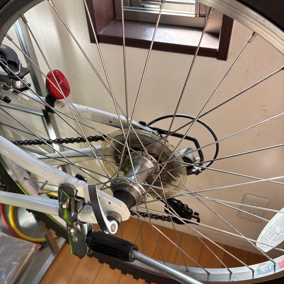 ルイガノ　24インチ　子供用　自転車　白　ライト付き