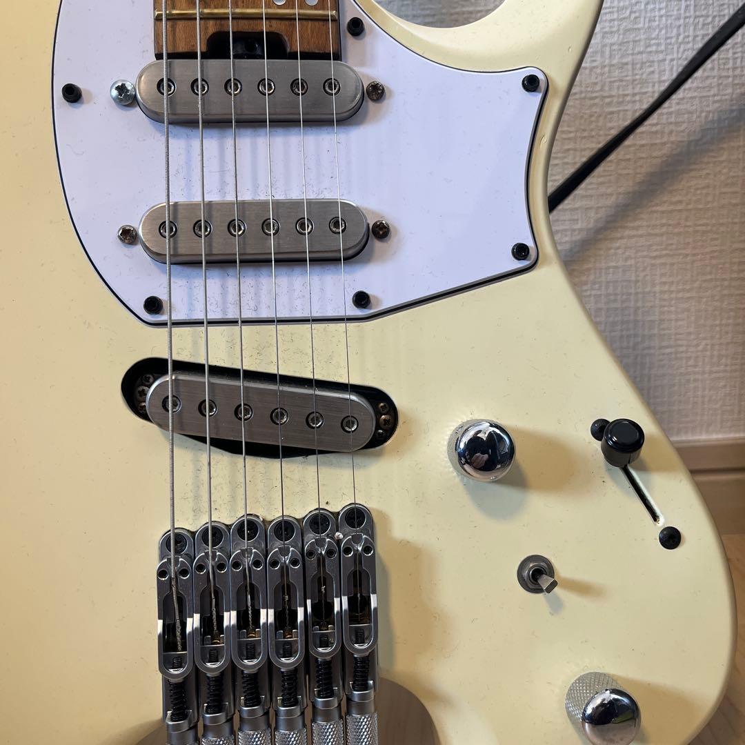 【23区手渡し可能】Ibanez Q Ichi10