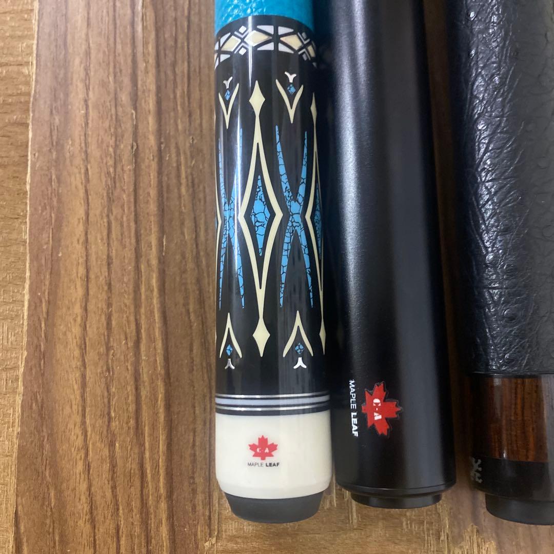 ビリヤードキュー と　ブレイクキュー