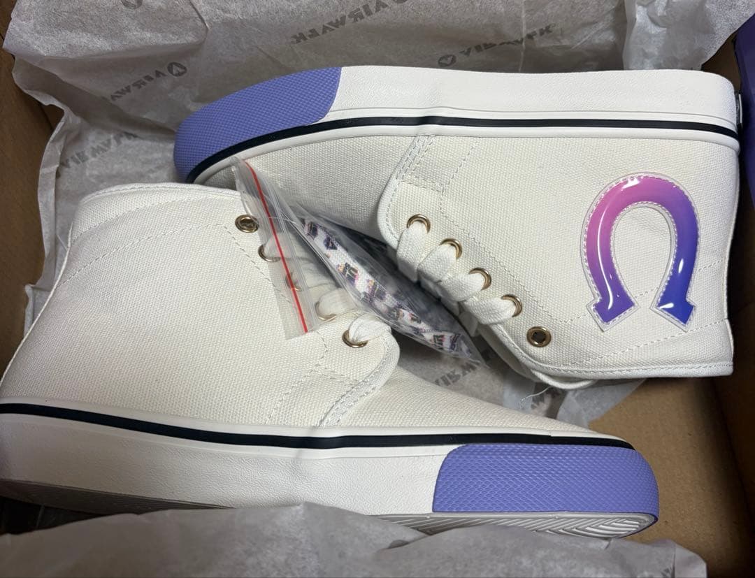 ウマ娘　AIRWALK コラボスニーカーのみ　ヴィブロス