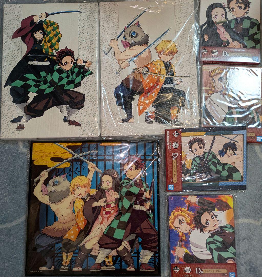 鬼滅の刃　アクスタ　ラバスト　缶バッジ　大量　まとめ売り