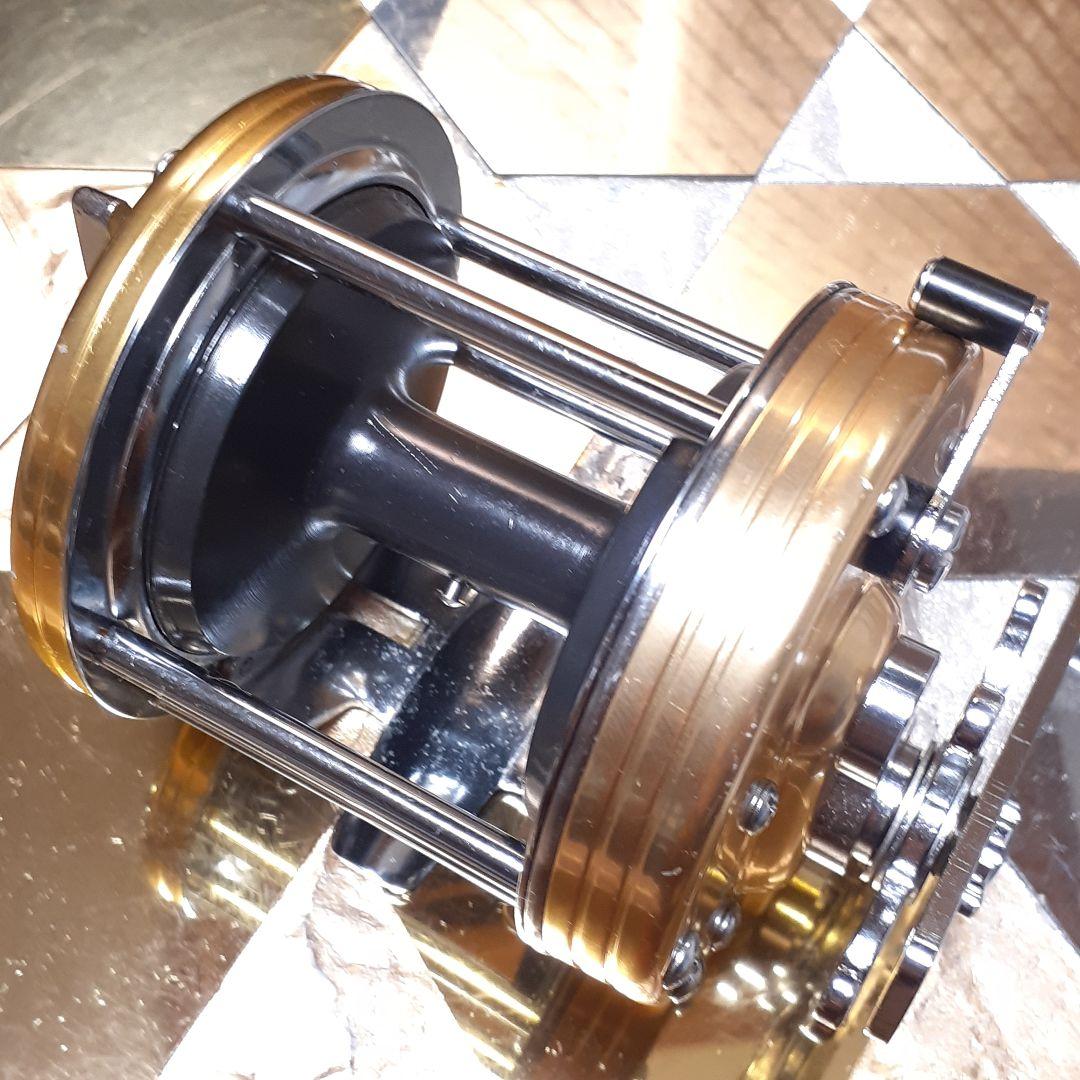 ダイワ シーライン 300 ベイトリール 石鯛 イシダイ 船用 磯釣り 極美品