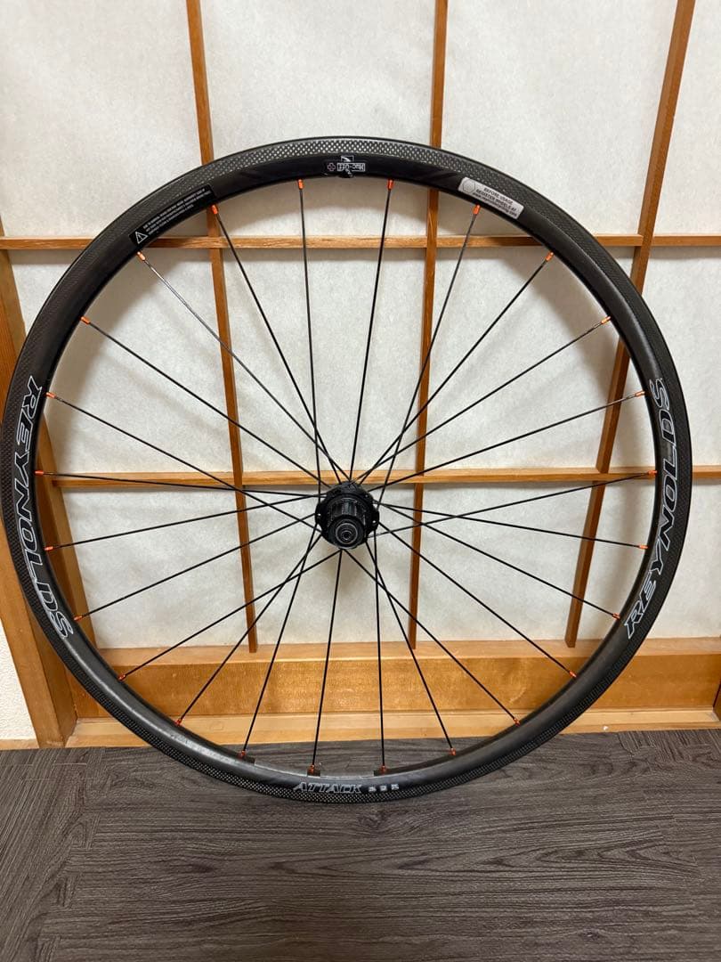 REYNOLDS Attack レイノルズ　アタック　カーボンホイール　リム