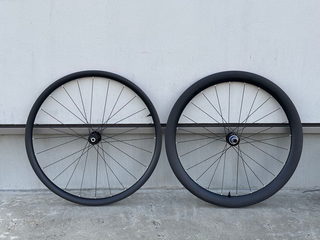 カーボンホイール　ディスク　 シンプル　SRAMハブ　軽量