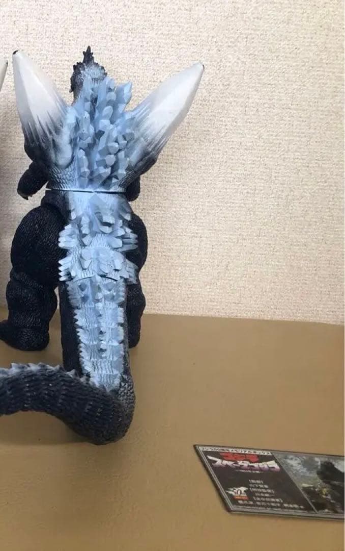 スペースゴジラ2体★歴代怪獣ボックス版　店頭販売版　メモリアルボックス版タグ