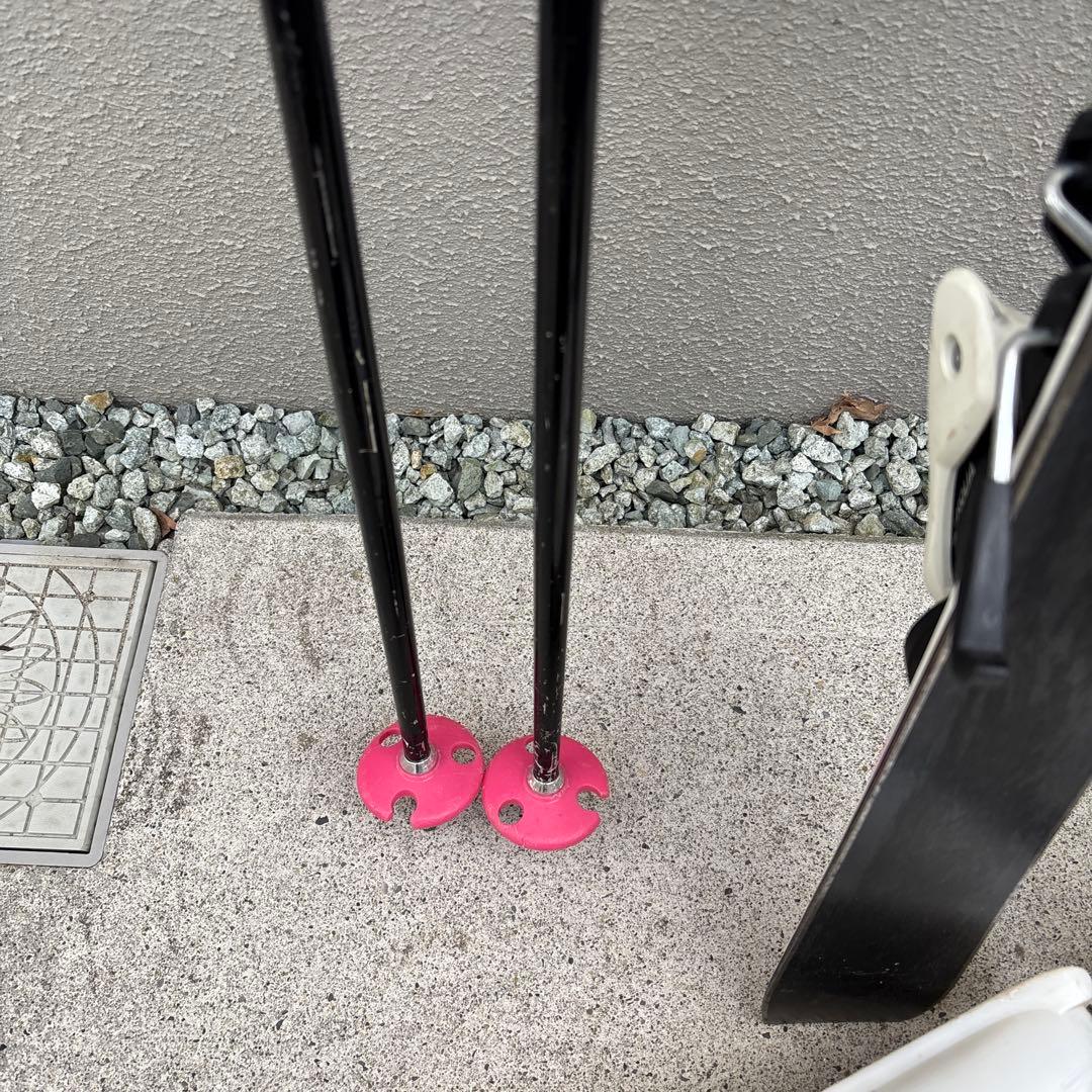 スキー板・スーキー靴・ストック（３点セット）