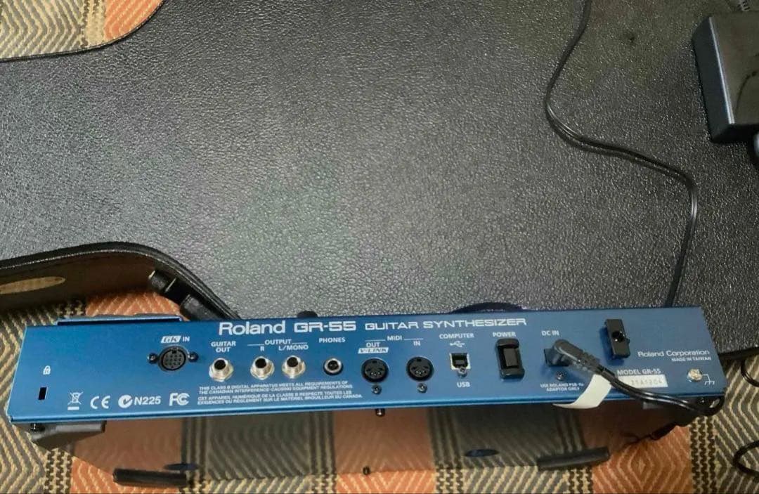 ローランドギターシンセサイザー青＋GK3ピックアップ未使用