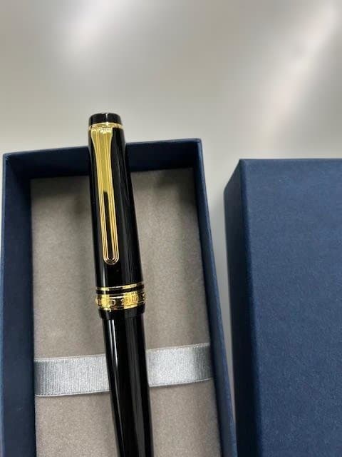 SAILOR 万年筆 FOUNDED 1911　FPプロギア　スリムF（細字）