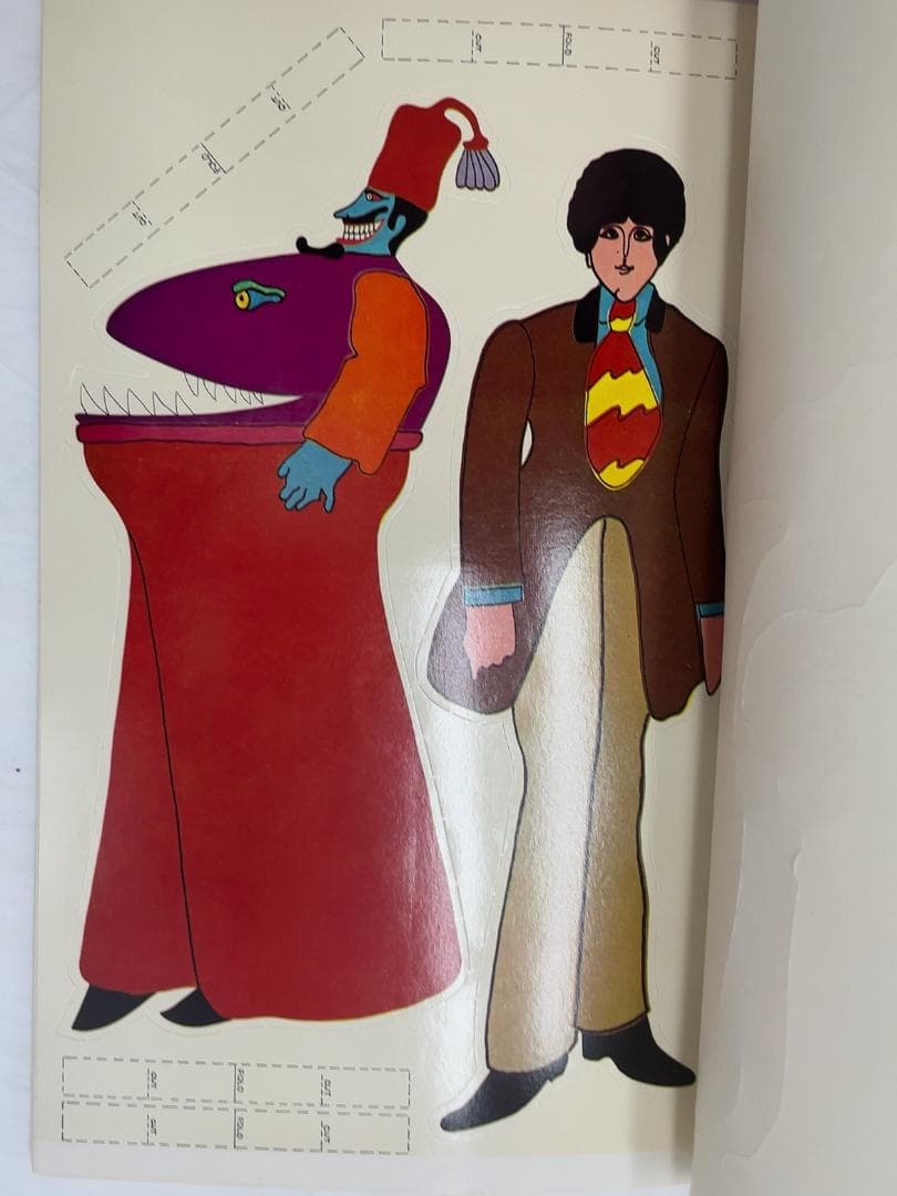 ビートルズ「イエロー サブマリン」 ポップアウトデザインコレクション