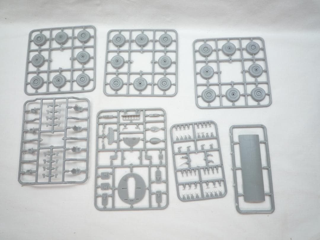 Myasishchev 3M Bison 1:72 プラモデル 72008