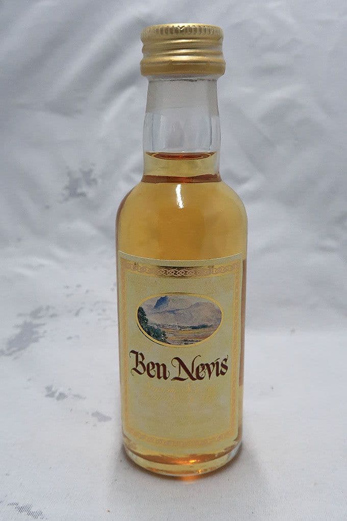 ベンネヴィス ブレンデッドウィスキー ミニチュアボトル２種