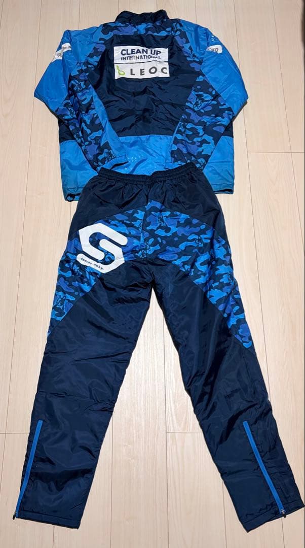 Soccer Junky 横浜FC ボアジャケット上下セット　Oサイズ