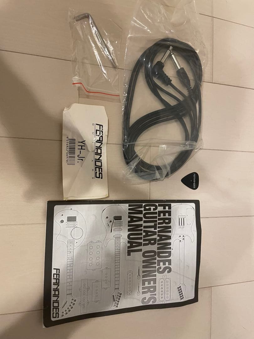 Burny hideモデル イエローハートJr おまけ付き