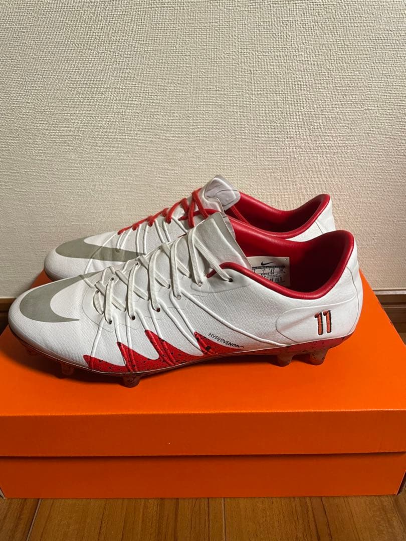 NIKE ハイパーヴェノム　ネイマール×ジョーダンコラボ　FG 26cm