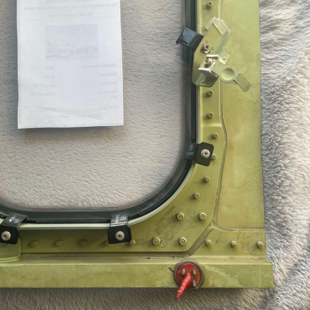 KLMオランダ航空 B747-400M PH-BFV 窓 本物の航空機部品