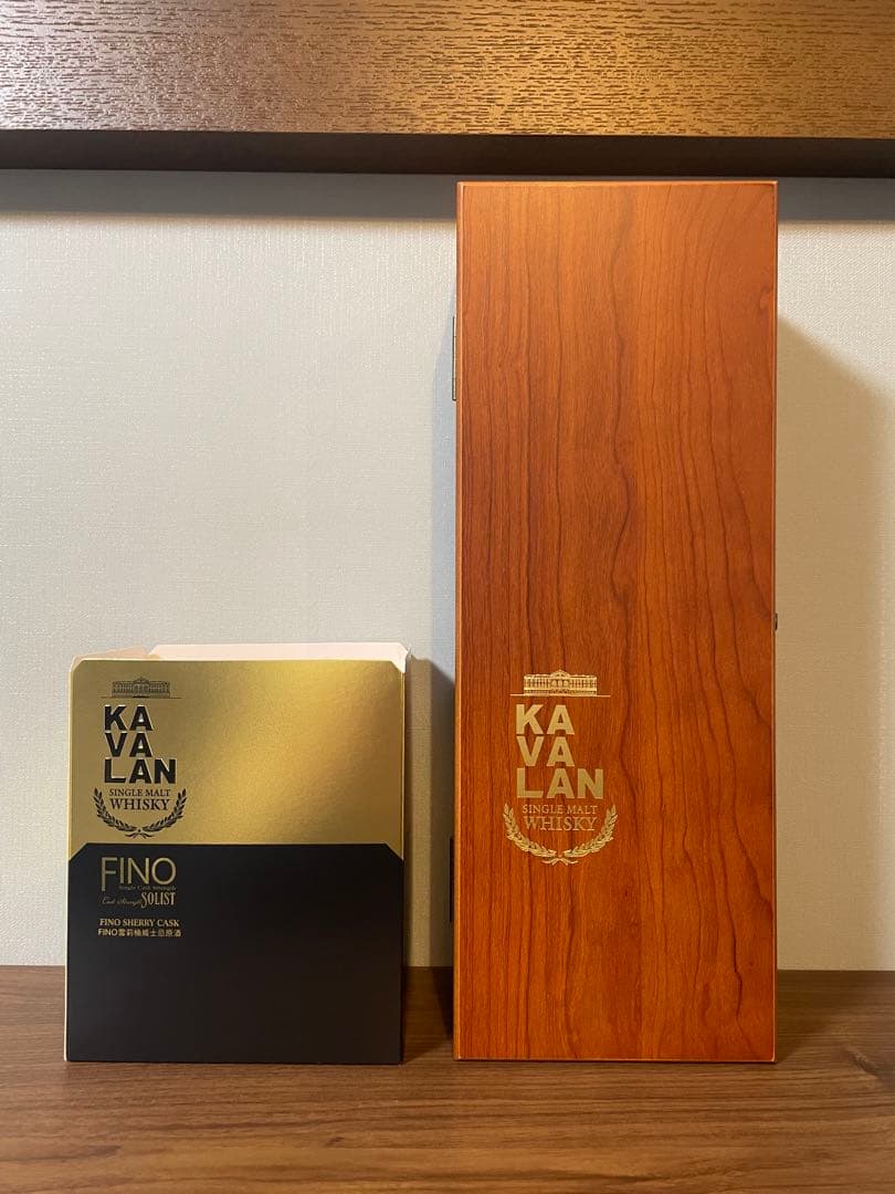 【新品未開封】KAVALAN FINO 750ml 木箱入り♡