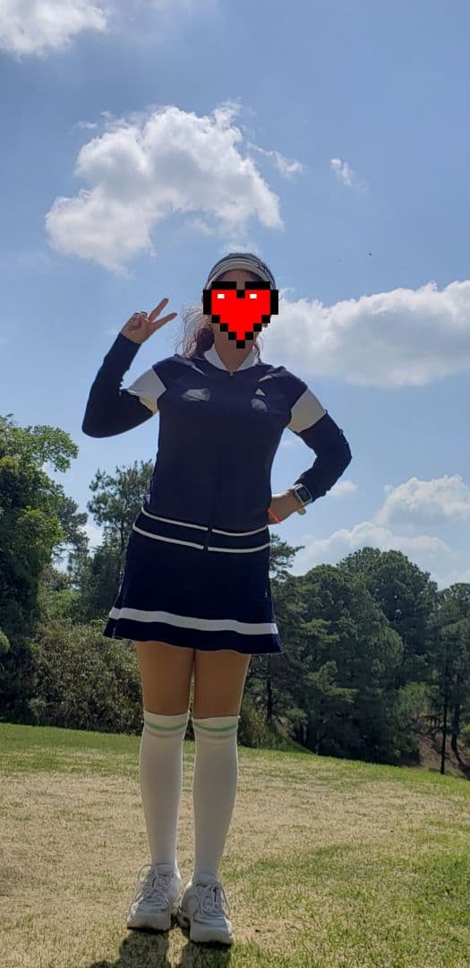 ルコックスポルティフゴルフのネイビーとホワイトのゴルフウェアセットと帽子おまけ