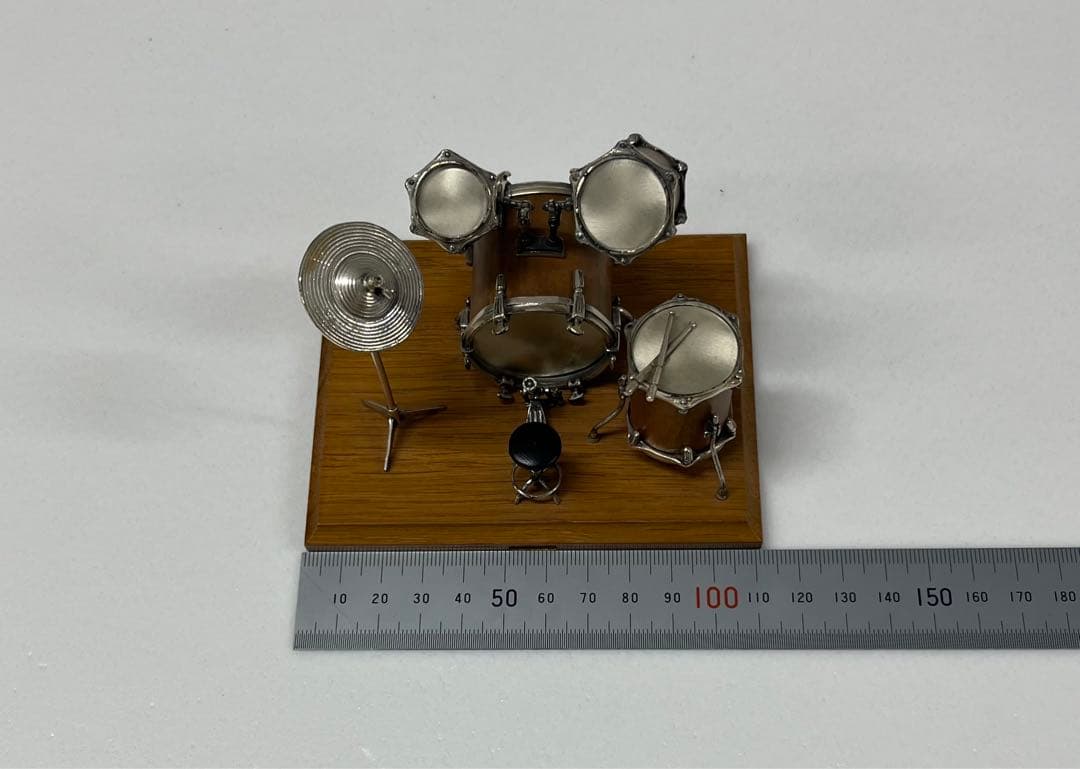 銀製　ドラム