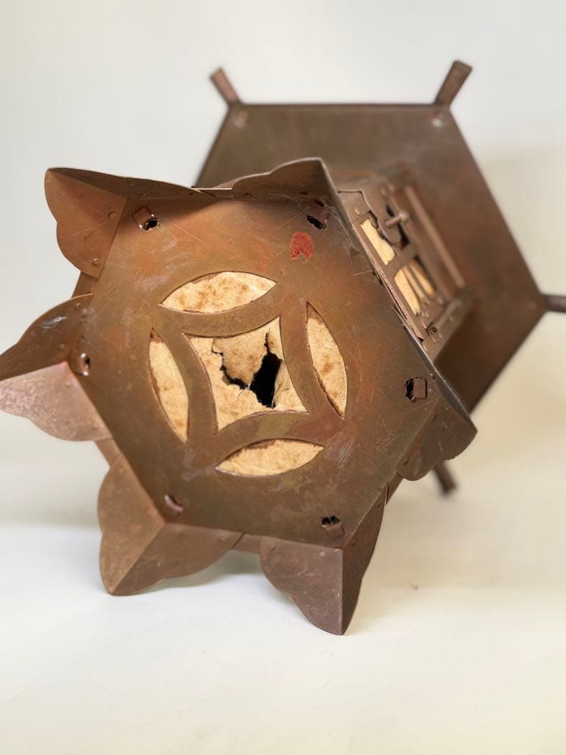 T28 時代 蝉吊灯籠 銅製造 職人作品 伝統技術 セミ細工物