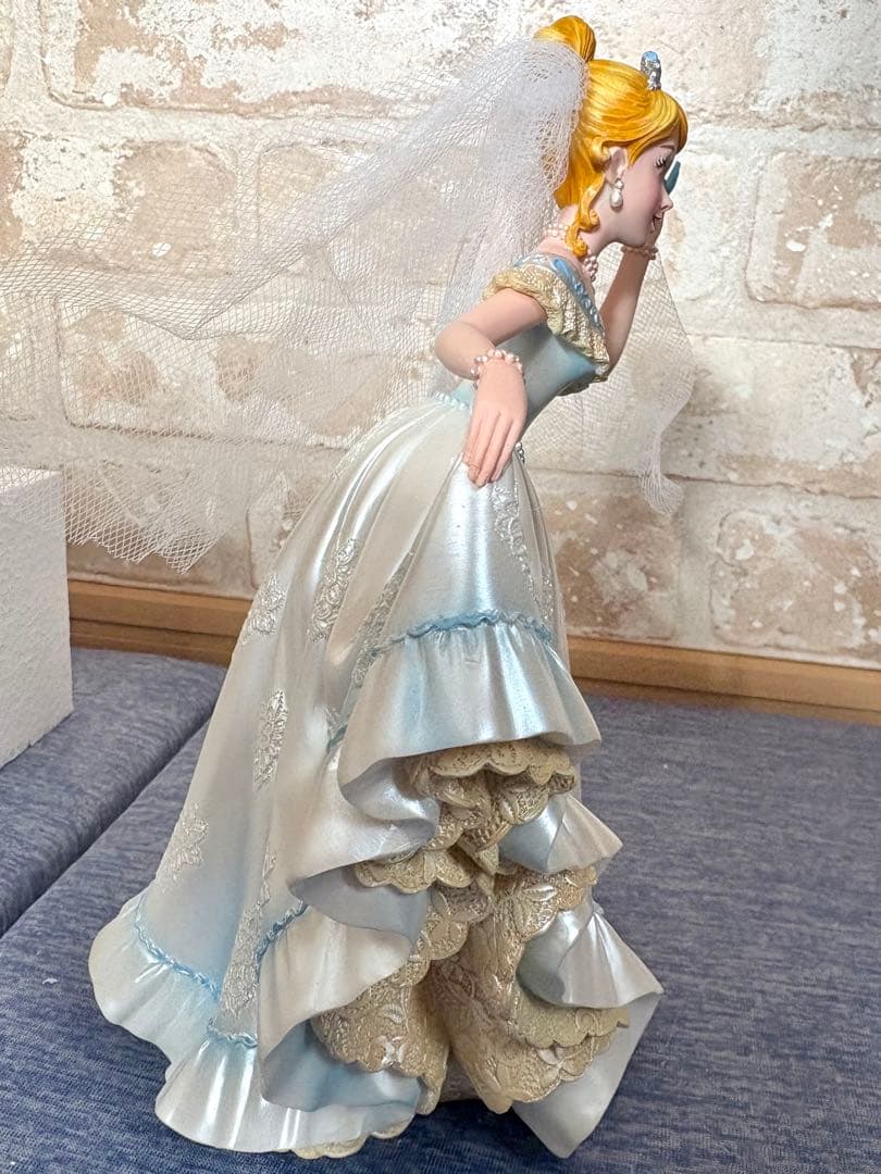 ディズニー エネスコ シンデレラ ウェディング クチュール デ フォース