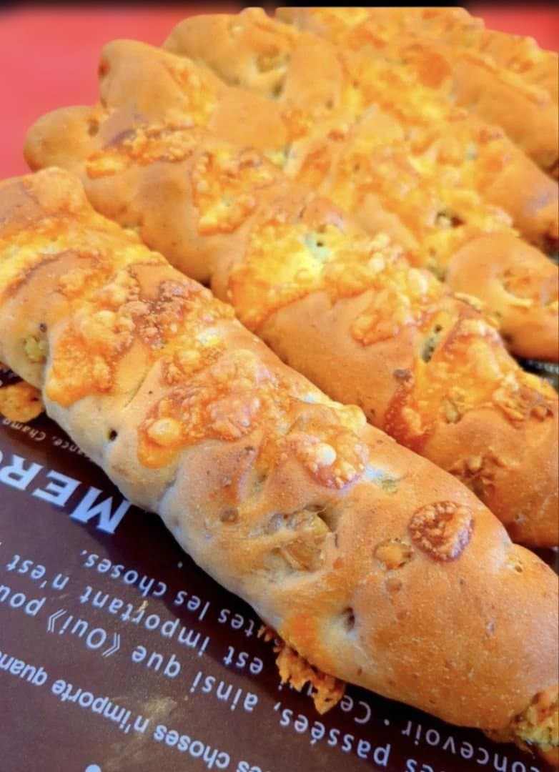 焼き立てパン詰め合わせ♪【13日製造冷凍発送】超特♥豪華惣菜パン＆アラカルト♥