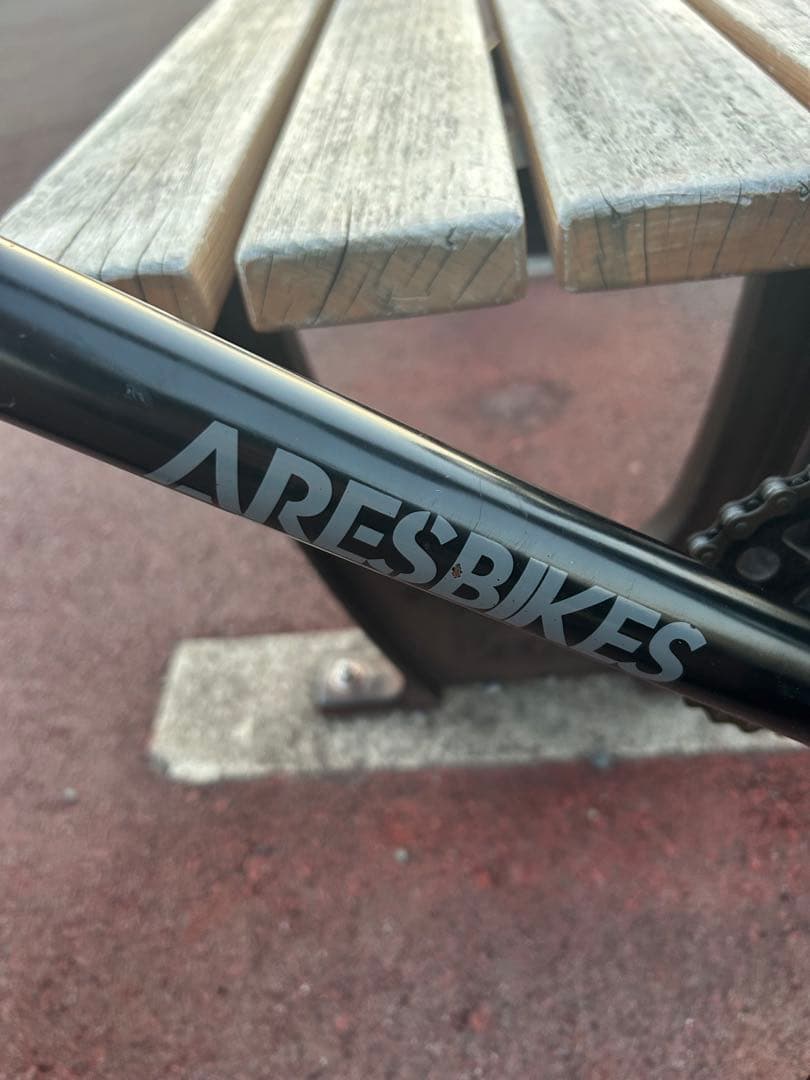 ARES BIKES 20インチ　中古