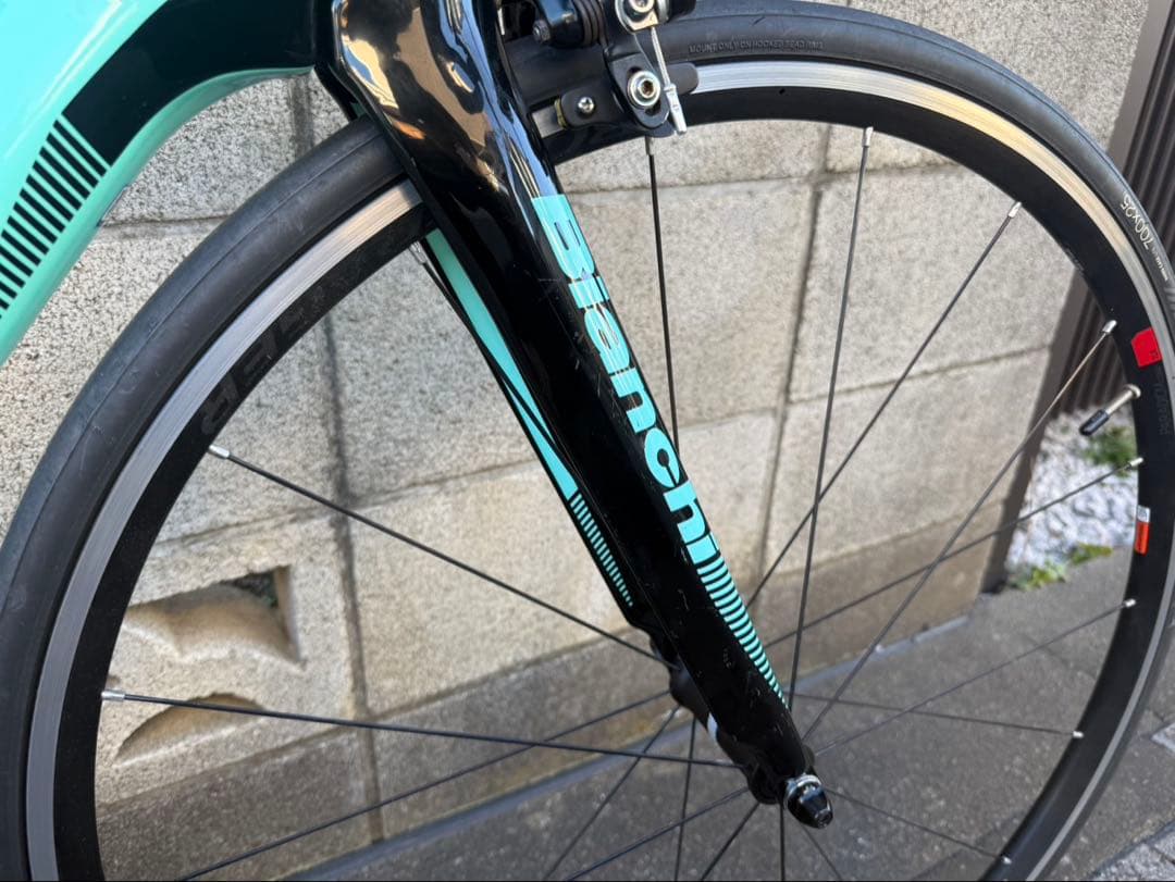 Bianchi OLTRE XR3 ビアンキ ロードバイク　カーボンフレーム
