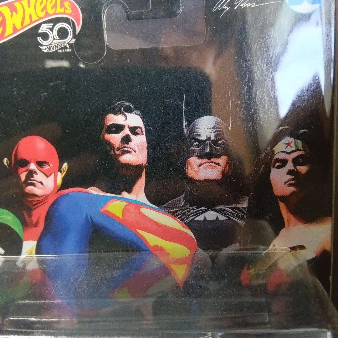 Hot Wheels DC Comics Superheroes ミニカー