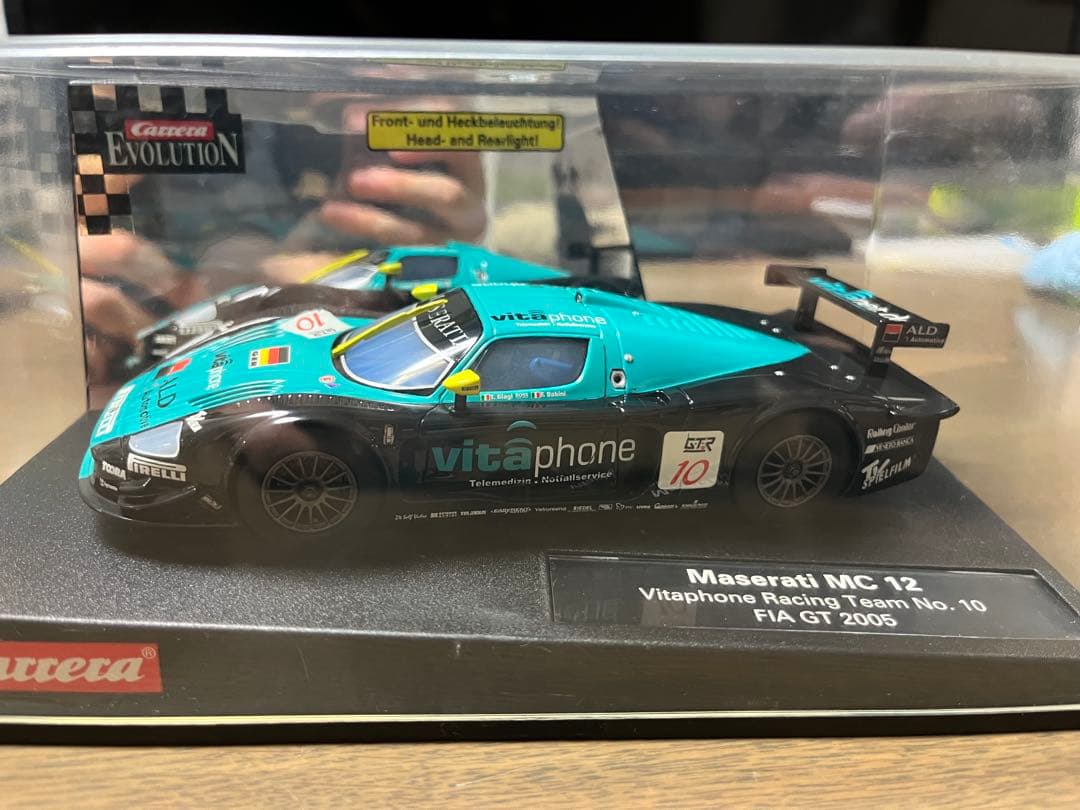 ミニカー Maserati MC12 vitaphone FIA GT 2005