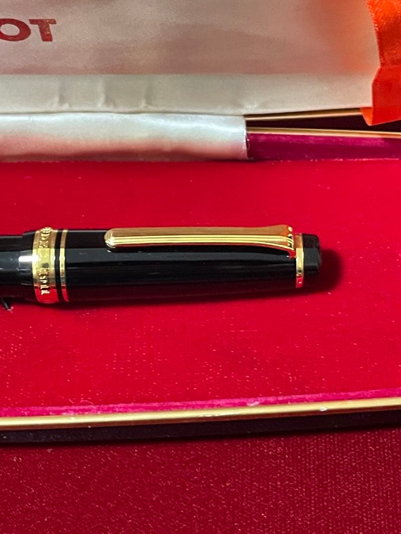 旧刻印　バイカラー　新品未使用　セーラー万年筆　21K HM(中字) 美品