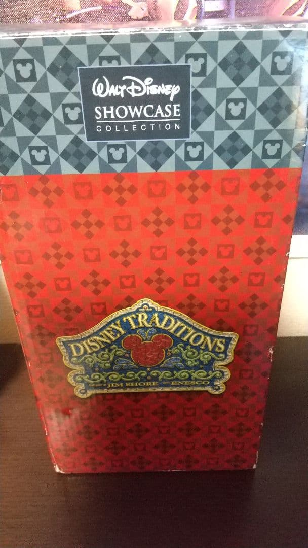 ディズニー　トラディション　101匹わんちゃん クルエラ　フィギュア　希少