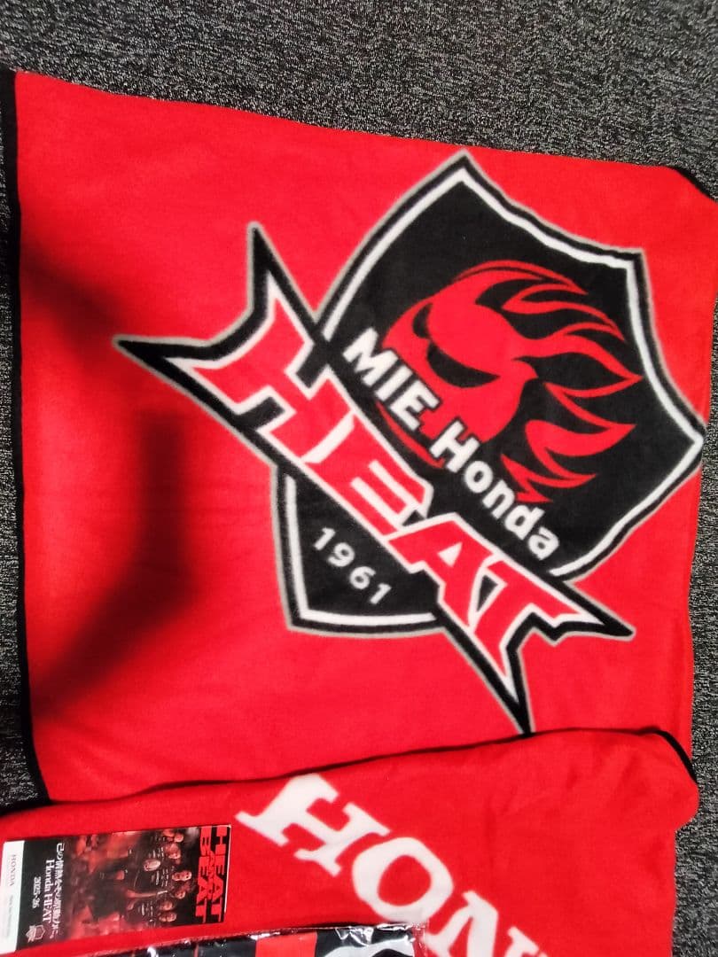 値下げ！Honda HEATポンチョとバスケシャツ各2枚セットおまけ付き ヒート