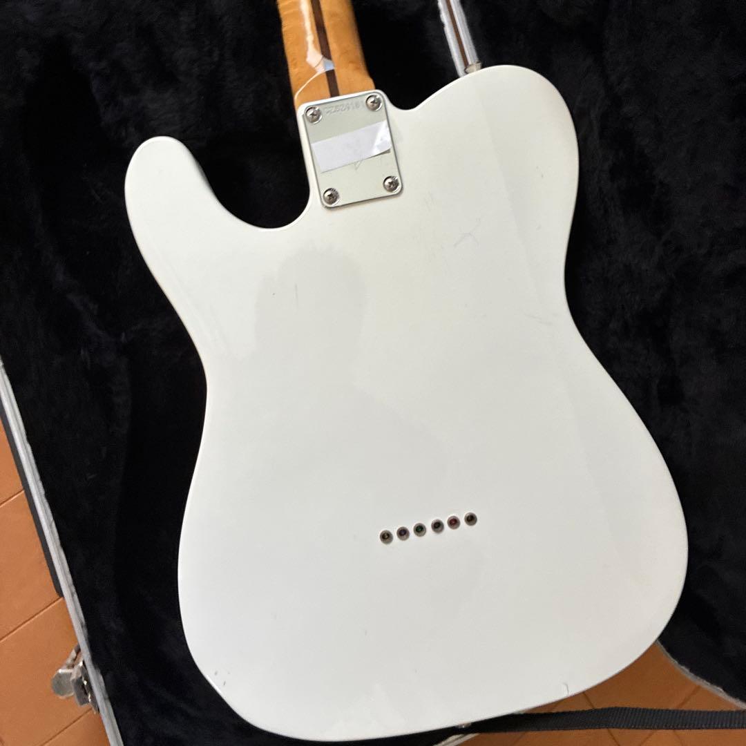 テレキャスターfenderピックアップ付