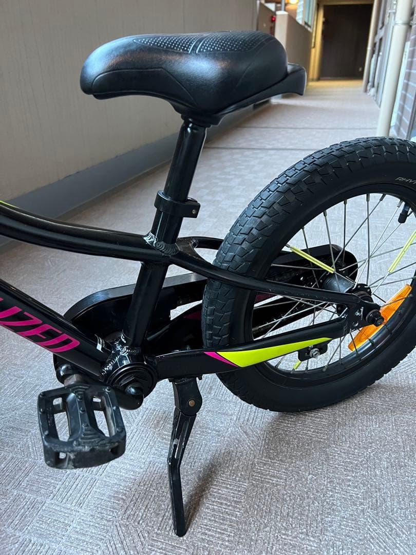 直接引き渡しのみSPECIALIZED RIP ROCK子供用16インチ