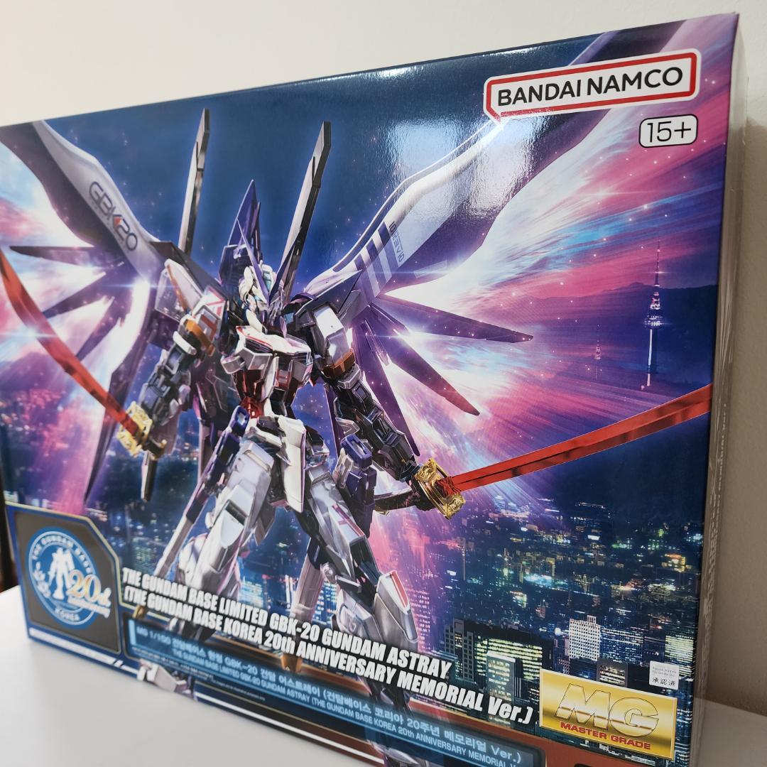 ★期間限定★ ガンダム 韓国 20周年 メモリアル アストレイ ガンダムベース
