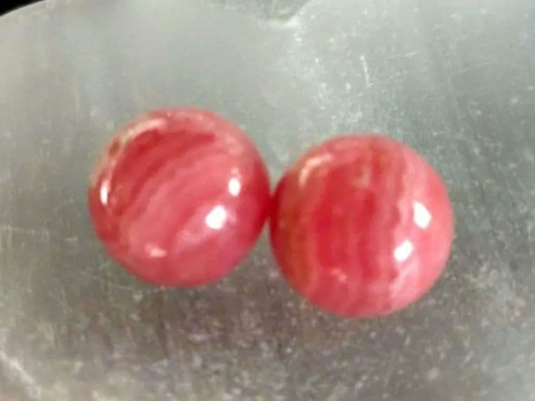 ✴️美品✴️天然インカローズ　ロードクロサイト　丸玉　ビーズ15㎜　２個セット