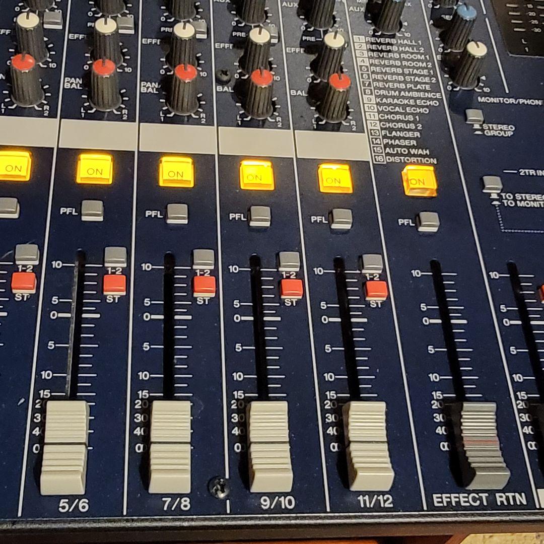 【音出し確認済み】YAMAHA MG124CX コンパクトミキサー ヤマハ