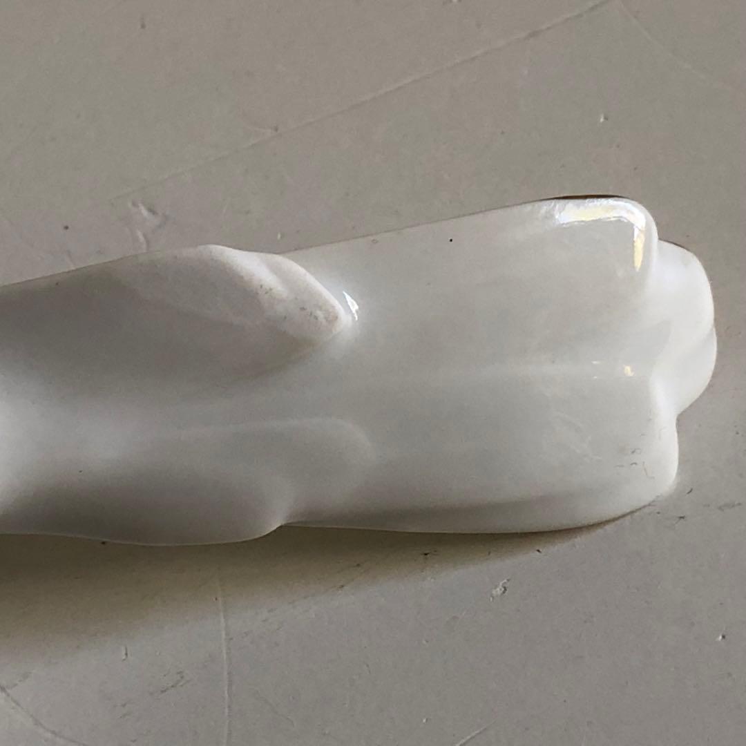 ロイヤルコペンハーゲン　バーガンディ　鳥のフィギュリン