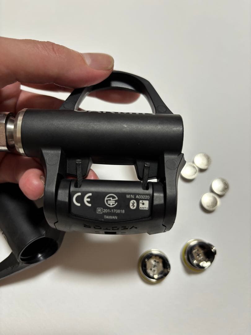 GARMIN（ガーミン)VECTOR 3（ヴェクター3 ペダル型パワーメーター)