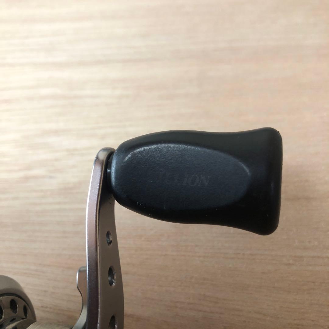 「3/17.18限定特価」Daiwa 初代TDジリオン100SH 7.1 右巻き