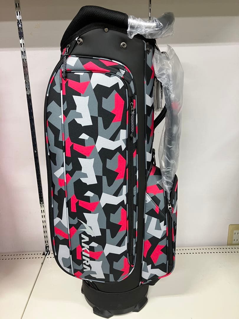 AKIRAキャディバッグ 赤・黒・グレー迷彩