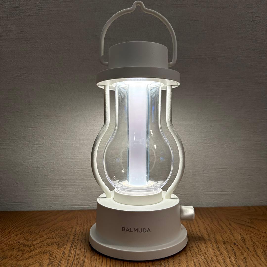 バルミューダThe Lantern ホワイトL02A-WH
