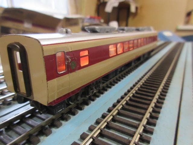 国鉄 キハ80系気動車 ４両セット HOゲージ　(金属製 / カツミ製）