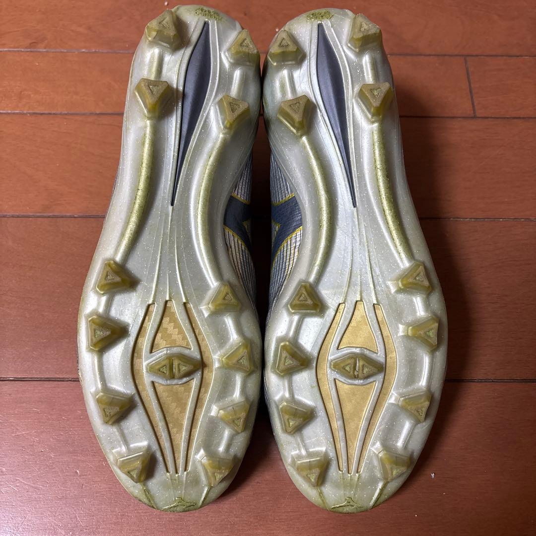 サッカースパイク　ミズノアルファ限定24㎝