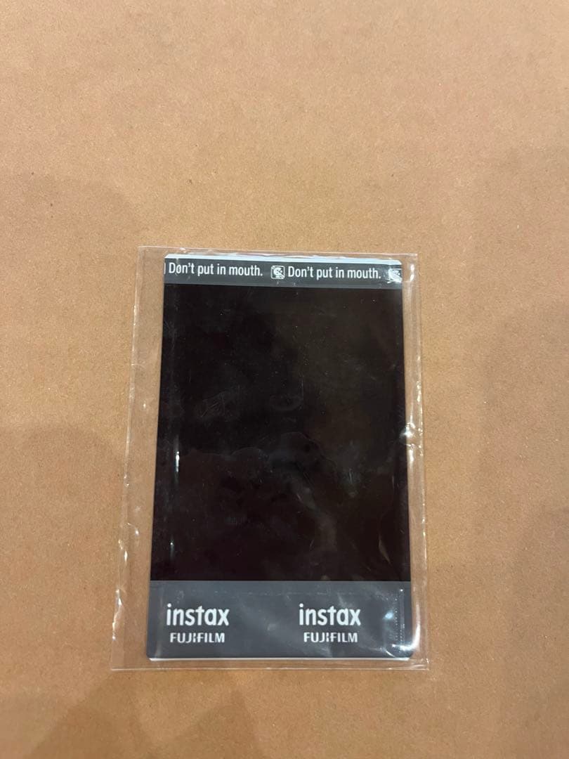 石井蘭サイン入りチェキ トレカホルダー