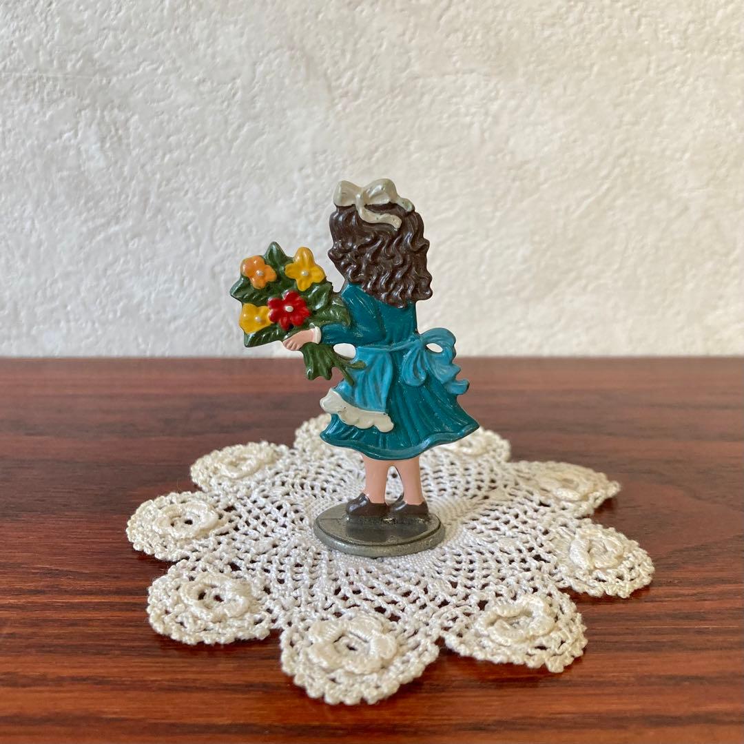 錫　スズ　花を持った女の子　キューン　ドイツ