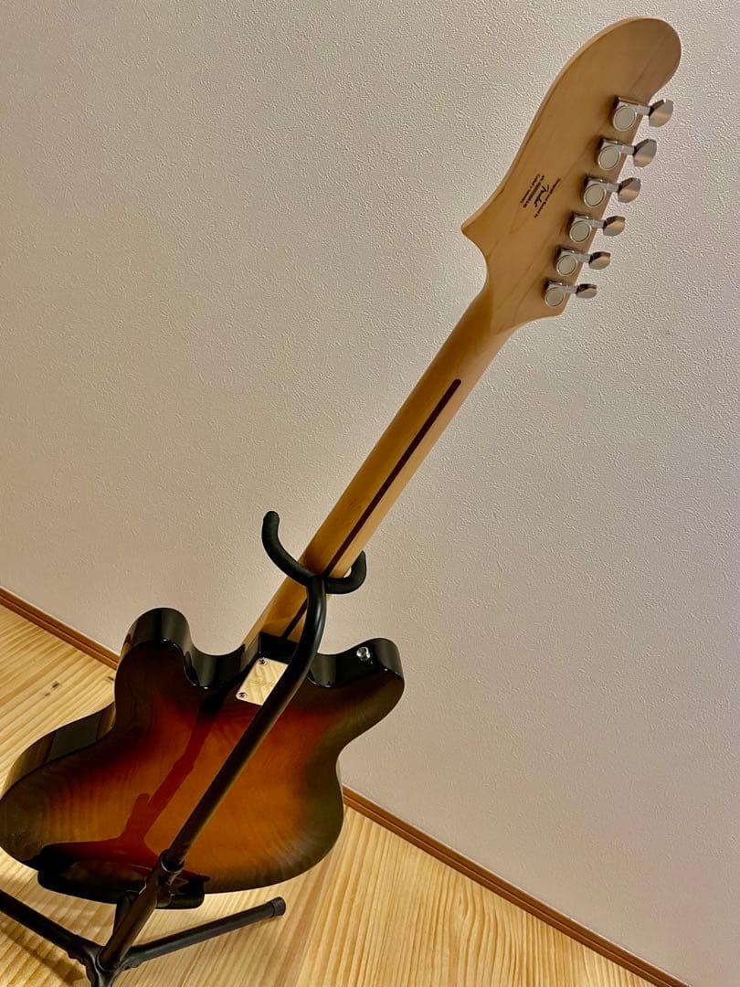 Squier スターキャスター　ギター　美品