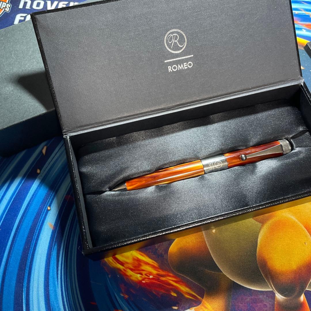 ROMEO No.3 イタリアンアンバー 太軸